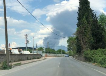 Bursa’da soğuk hava deposunda yangın