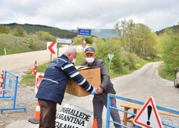 Bursa’da karantinadaki mahalleye alışveriş yapıldı