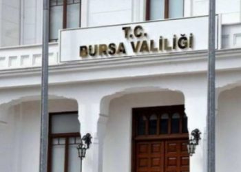 Bursa Valiliği: Pazartesi günü 1 milyon 300 bin maske dağıtılacak