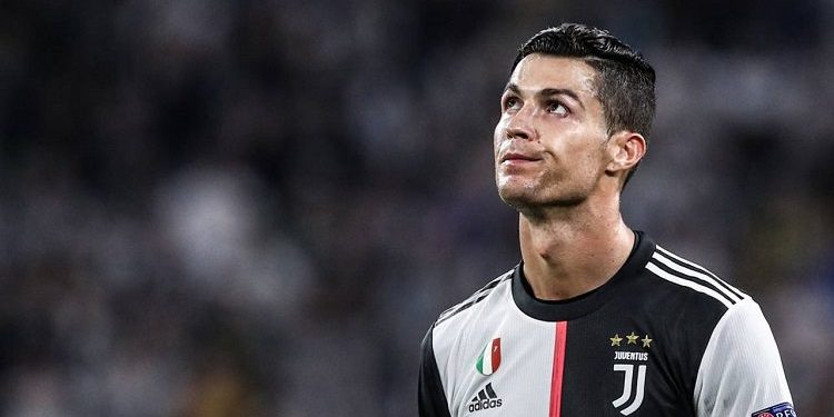 Ronaldo adada mahsur kaldı!