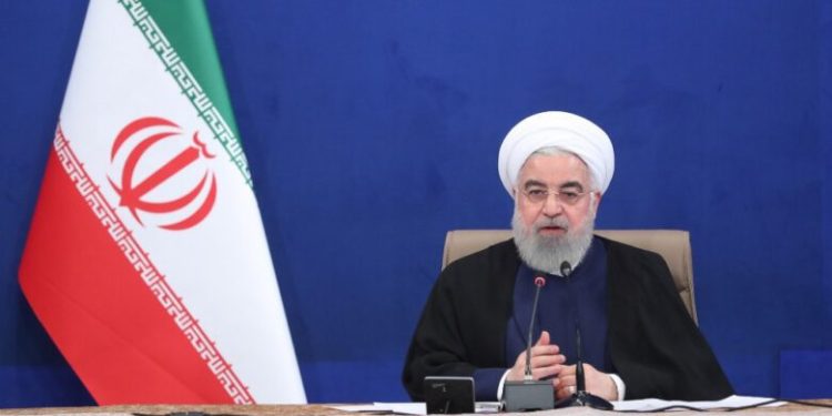 İran’da camiler yeniden açılıyor