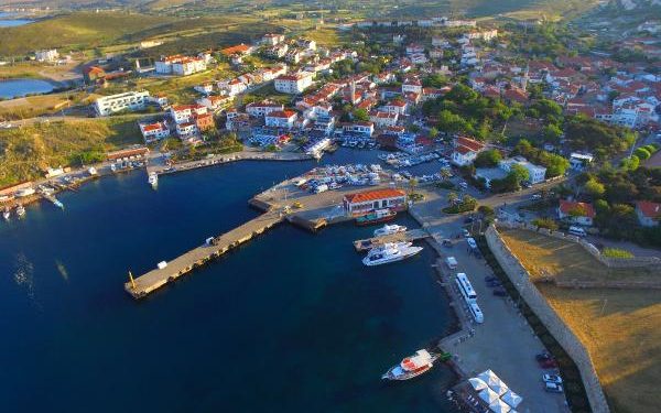 Koronavirüs, turizm cenneti Bozcaada’ya giremedi