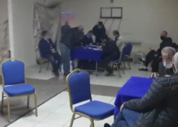 Okey salonunda yakalanan 16 kişiye para cezası