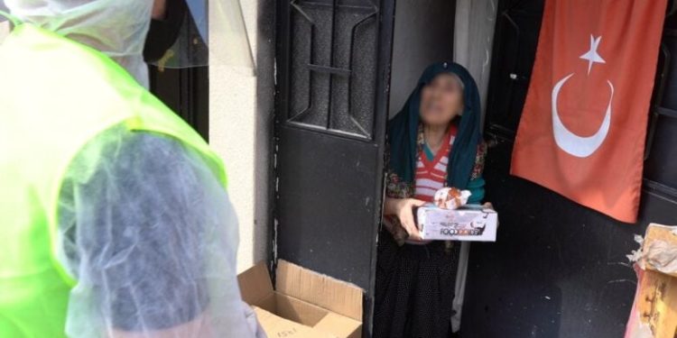 Yıldırım’da dayanışma iklimi ramazanda da sürüyor