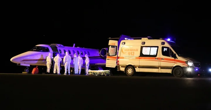Covid-19 hastası Türk vatandaşlar Bursa’ya getirildi