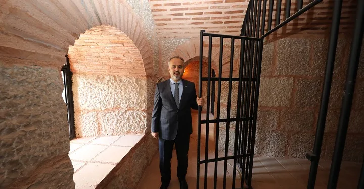 Bursa’da Zindan Kapı restorasyonunda sona yaklaşıldı