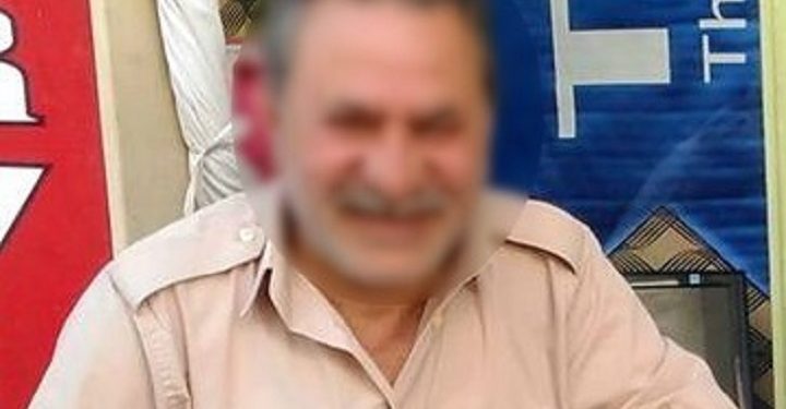 Evine ekmek götüren adam, eşinin gözü önünde bıçaklandı