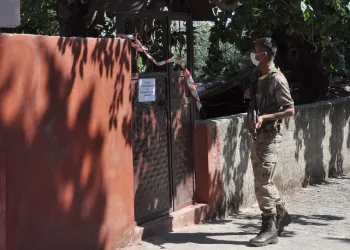 Asker adayının testi pozitif çıktı, 68 kişi karantinada