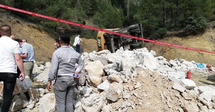 Bursa’da acı haber: İş makinesi devrildi, 1 işçi hayatını kaybetti