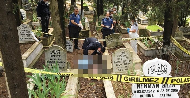 Bursalı doktor, babasının mezarı başında kendini öldürdü