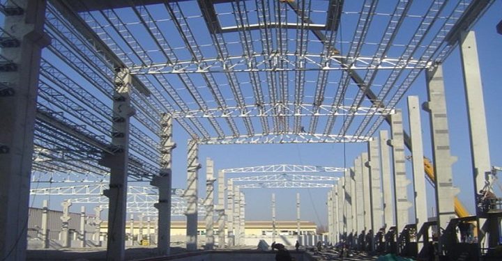 Fabrika inşaatından 10 bin liralık demir çalındı