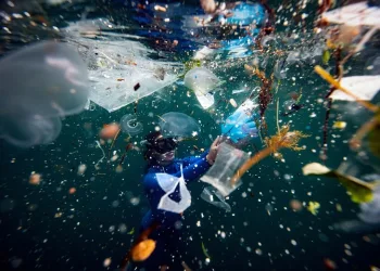Çöplük değil, İstanbul Boğazı!