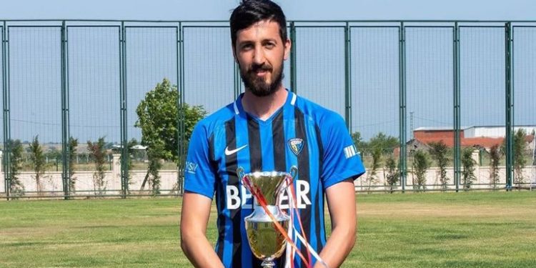 Karacabey Belediyespor iç transferi erken bitirmek istiyor