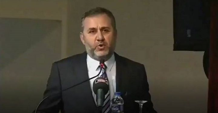 Erdoğan isterse görevi bırakırım demişti, istifa etti