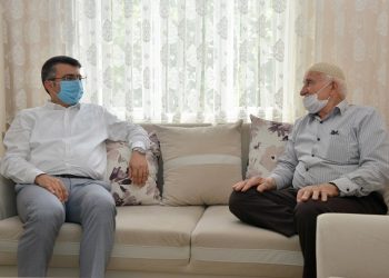 Yıldırım’da Başkan Yılmaz’dan Akif Amca’ya ziyaret