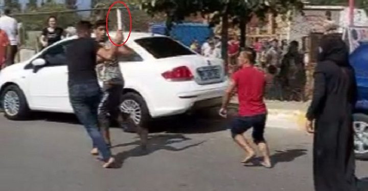 Kurban pazarında et paylaşımı sırasında bıçaklı kavga