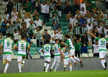 Bursaspor son düzlükte altyapısına güvenmedi