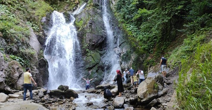 Oylat’ta Bayram yoğunluğu