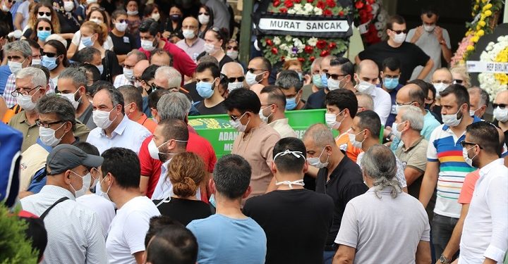 Emre Gönlüşen son yolculuğuna uğurlandı
