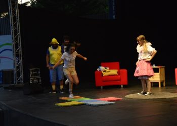 Bursa’da “Çocuk Oyuncağı” oyunu sahnelendi