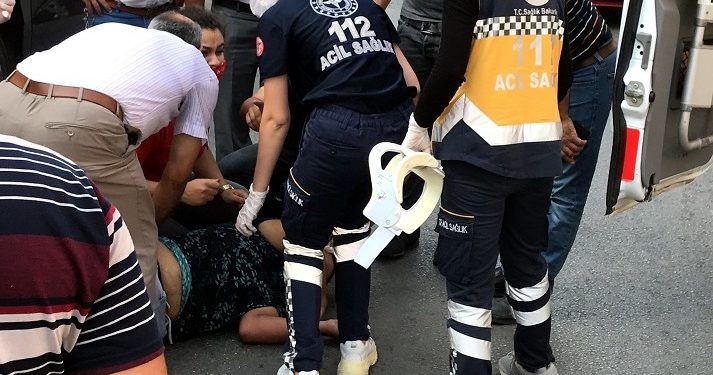 Bursa’da yolcu minibüsü yayaya çarptı