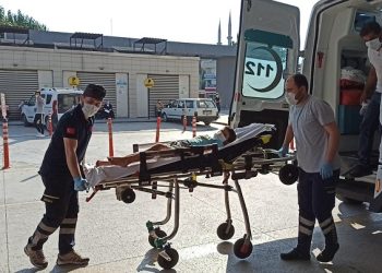 İnegöl’de üzerine kaynar su dökülen çocuk yaralandı