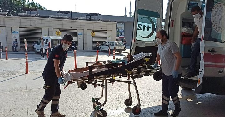 İnegöl’de üzerine kaynar su dökülen çocuk yaralandı