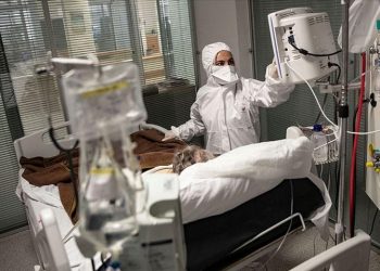 “Salgında Türkiye tekrar Nisan ayına döndü”