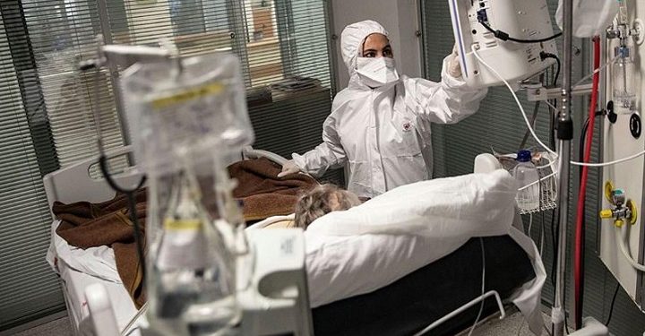 “Salgında Türkiye tekrar Nisan ayına döndü”