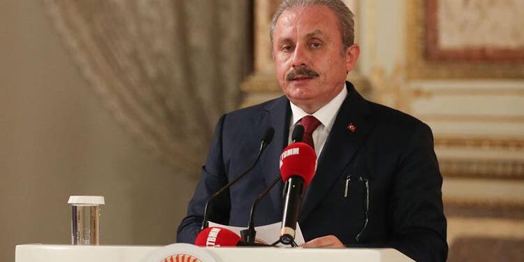 Barış Atay’ın darp edilmesine tepki