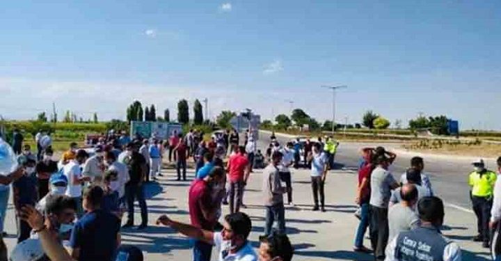 8 yaşındaki çocuğun öldüğü yolda eylem yaptılar