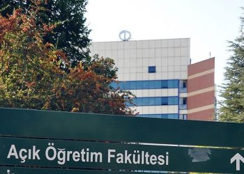 Açık öğretimde psikoloji bölümü tartışması