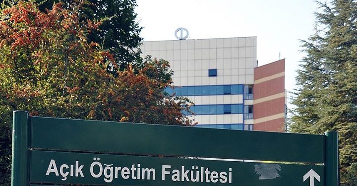 Açık öğretimde psikoloji bölümü tartışması