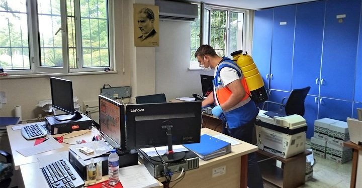 Osmangazi Belediyesi virüsle mücadelede örnek oluyor