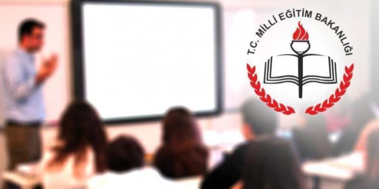 Öğretmenler mesleki çalışma programını okullarda yapacak