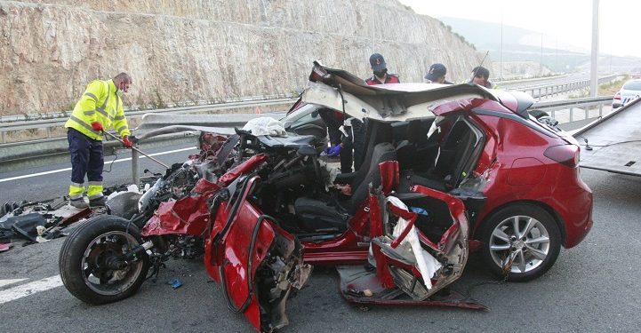 Bursa’da feci kaza: Araçtaki kardeşleri ölüm ayırdı