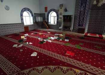 Bursa’da camiye zarar verenler çocuk çıktı