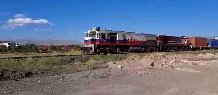 1 km uzunluğundaki tren Kocaeli’ye ulaştı