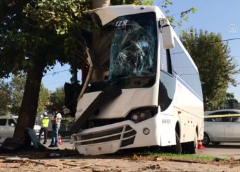 Bursa’da işçi servisi kaza yaptı! Ölüler ve yaralılar var