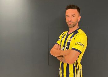 Gökhan Gönül yeniden Fenerbahçe’de