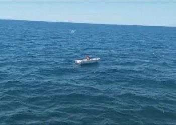 Denizin ortasında 3 gün sonra bulundu!