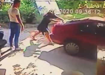 Bursa’da saç tokasıyla araba hırsızlığı!