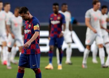 Barcelona’nın tarihi yenilgisi İspanya basınında