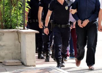 Bursa’da uyuşturucu operasyonu: 20 gözaltı