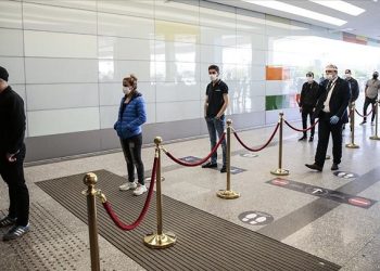 AVM’ler yeniden kapanmaya başlayabilir