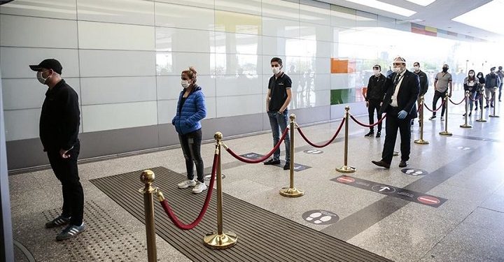 AVM’ler yeniden kapanmaya başlayabilir