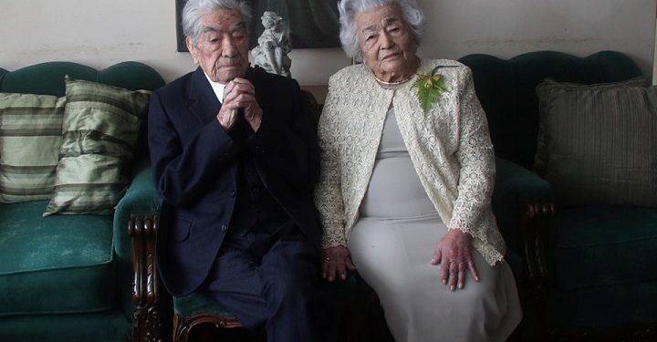 Dünyanın eş yaşlı çifti