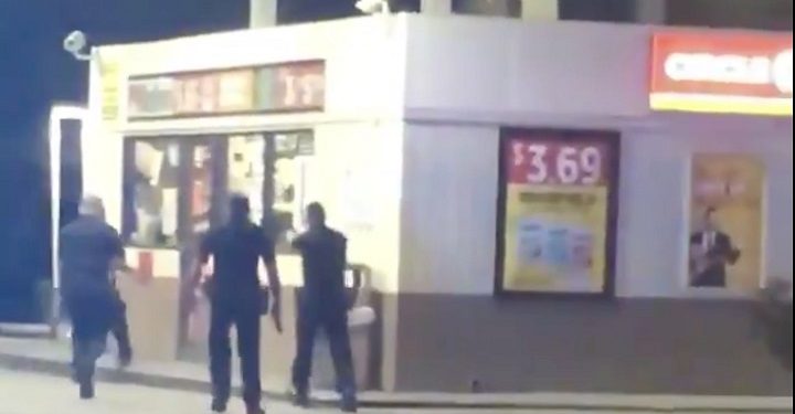 ABD’nin tartışılan polisi idari izine çıkarıldı