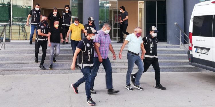 Bursa’da tefeci operasyonunda 3 tutuklama