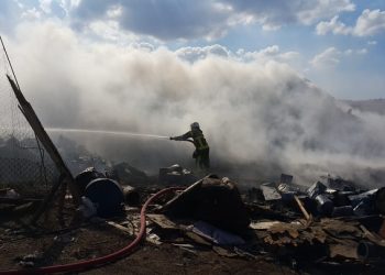 Bursa’da çöplerin atıldığı alanda yangın!
